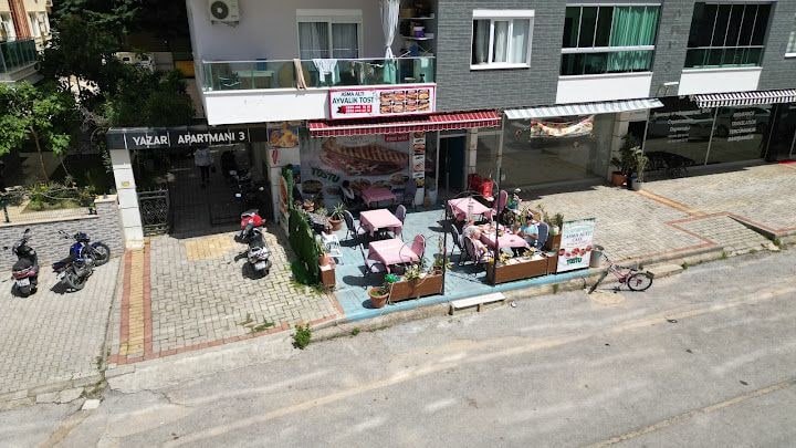 Asmaaltı Ayvalık Tostu