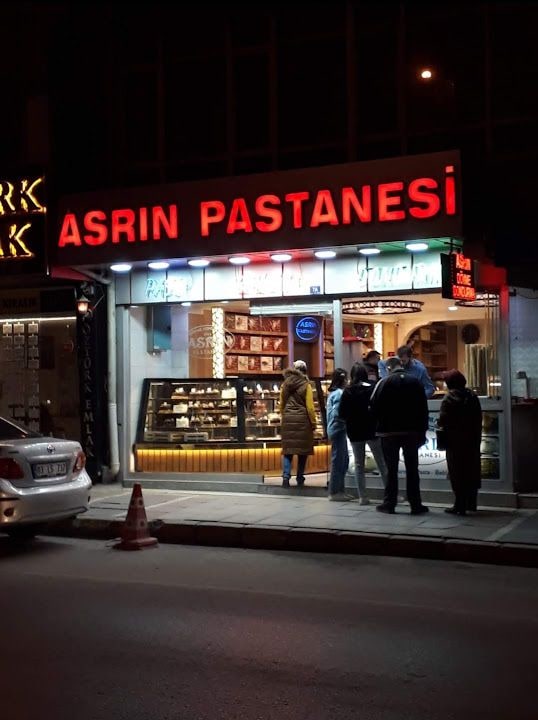 Asrın Pastanesi