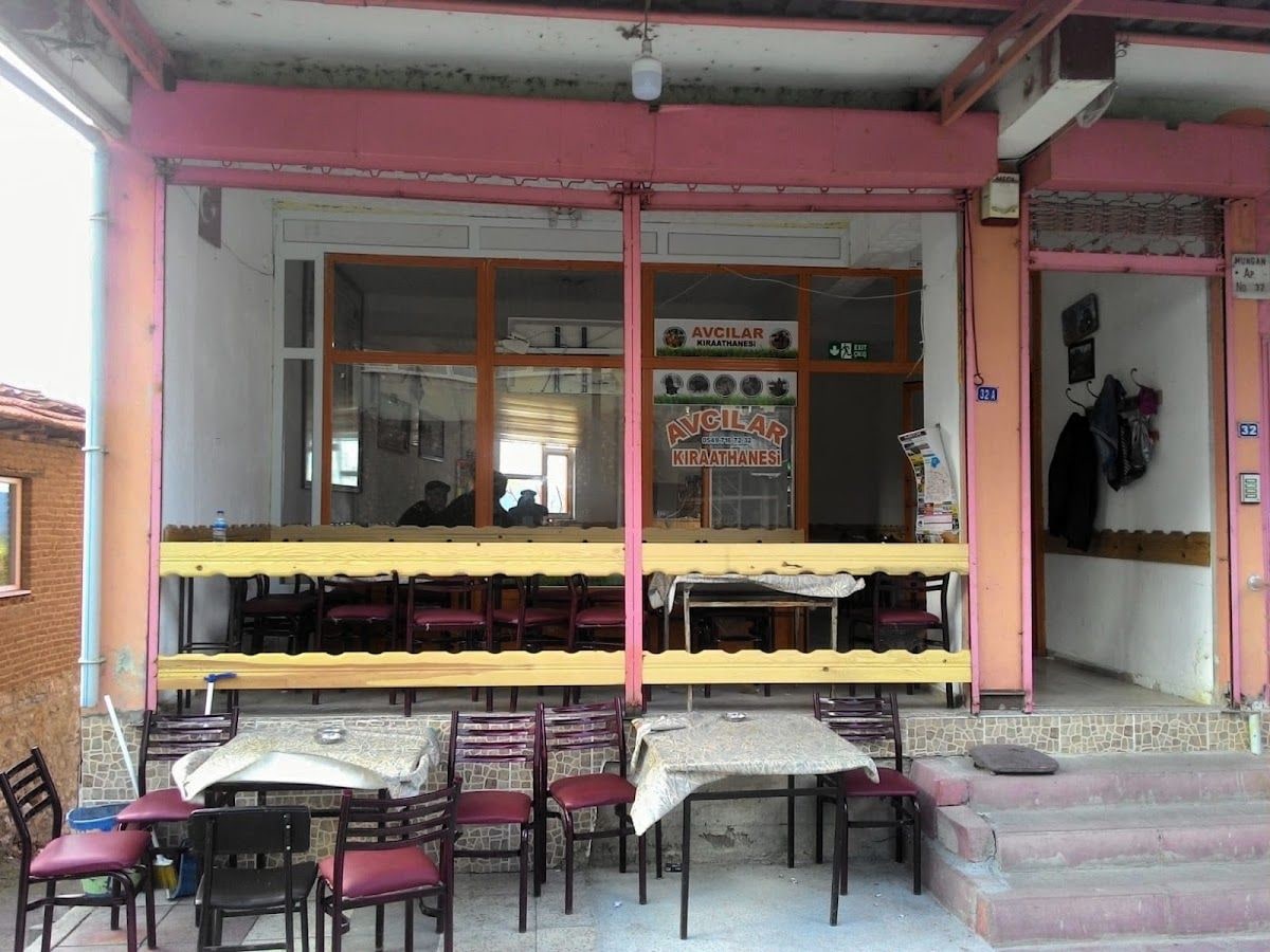 Avcılar Kıraathanesi
