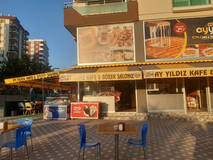 Ay Yıldız Kafe Ve Börek Salonu