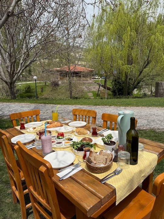 Ayone Çiftliği