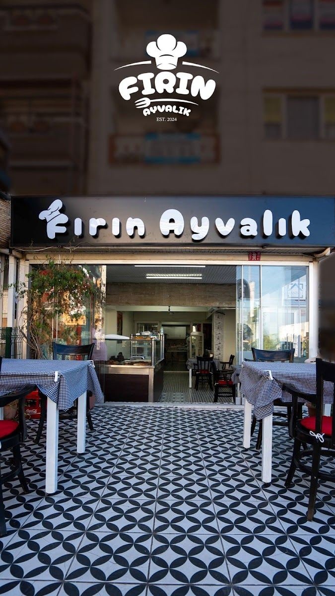 Ayvalık Börekçisi