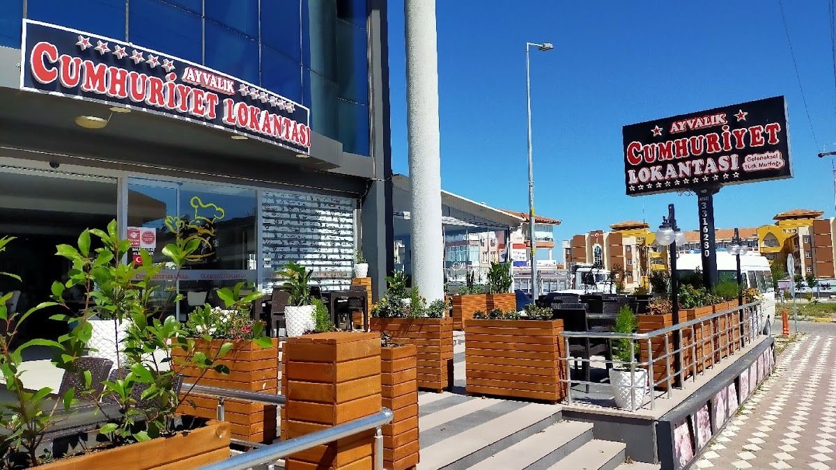 Ayvalık Cumhuriyet Lokantası