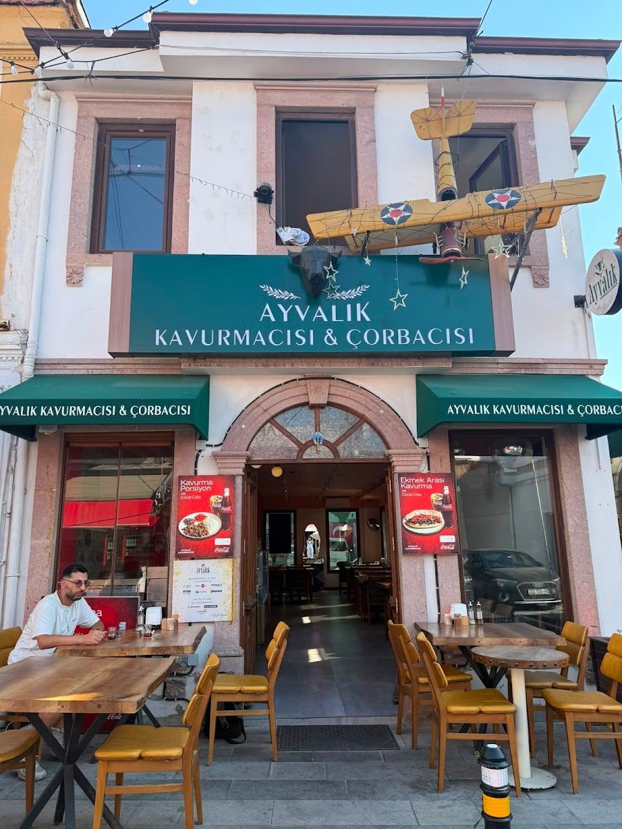 Ayvalık Kavurmacısı Ve Çorbacısı