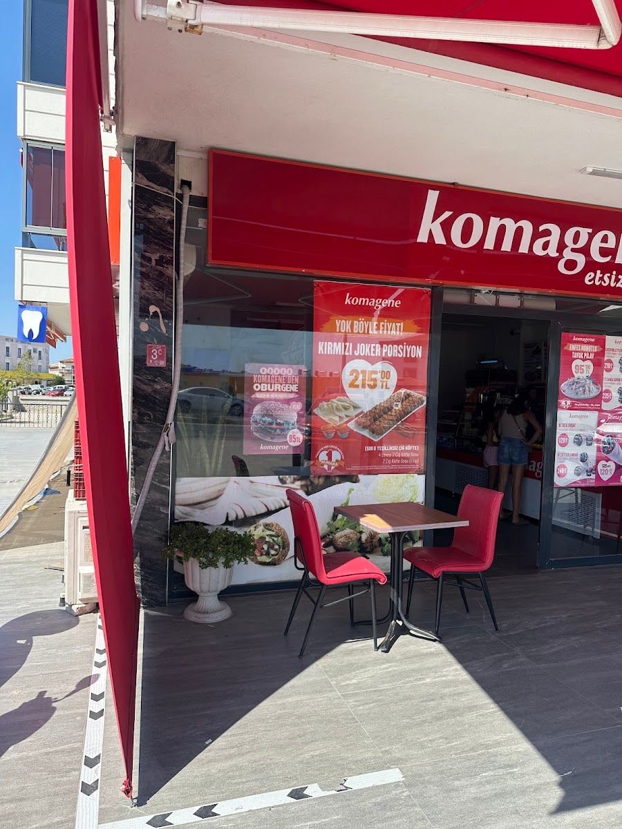 Ayvalık Komagene Etsiz Çiğ Köfte 150 Evler Mahallesi