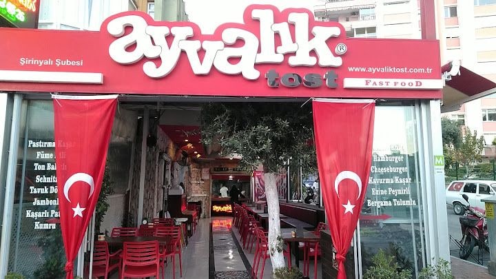 Ayvalık Tost Şirinyalı fener