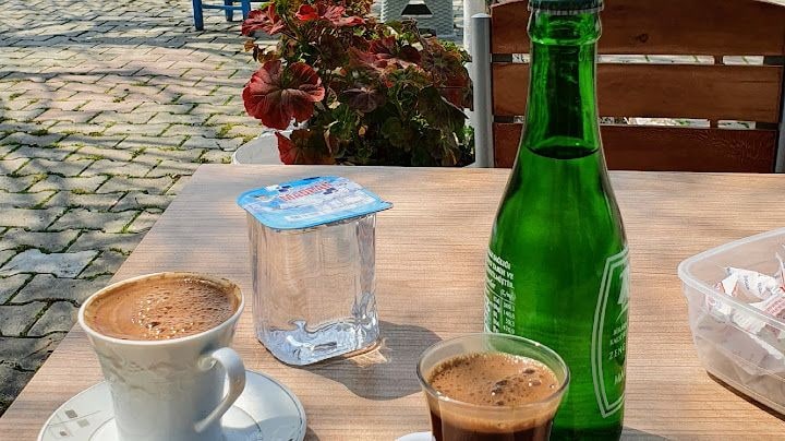 Ayyıldız Çay Bahcesi