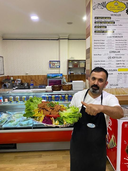 Aziz Usta Çiğ Köfte Tantuni