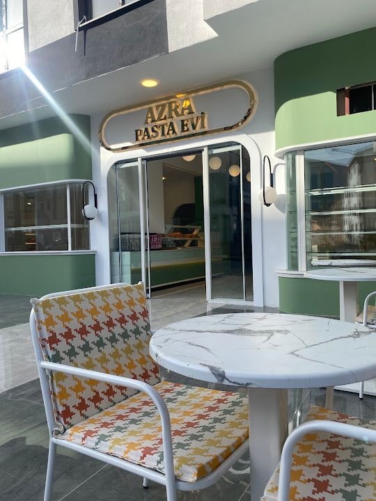 Azra Pasta Evi