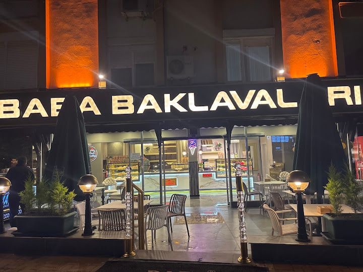 BABA BAKLAVALARI