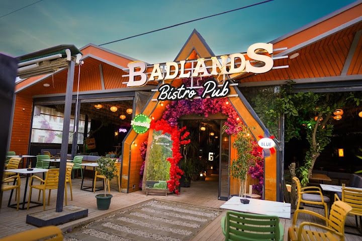 BADLANDS BİSTRO PUB
