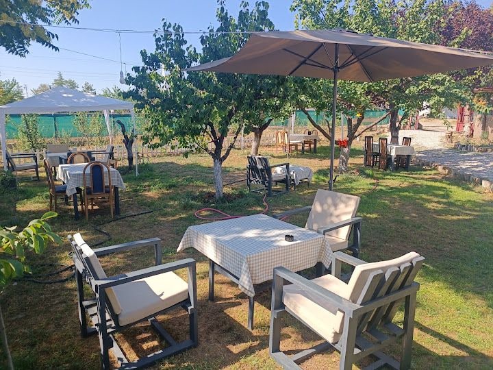 Bahçe Cafe & Bistro