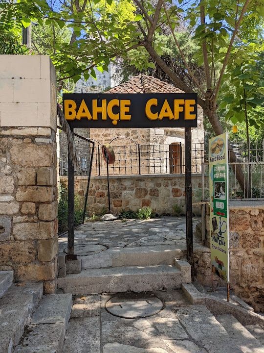 Bahçe Kafe