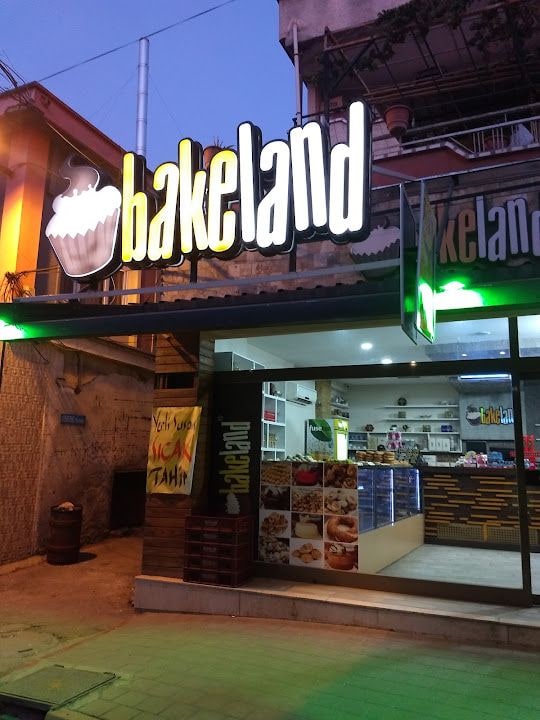 Bakeland