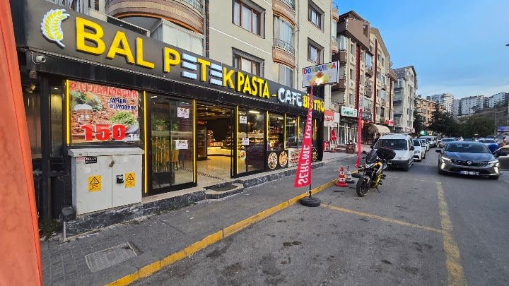 Bal Petek Fırın Cafe