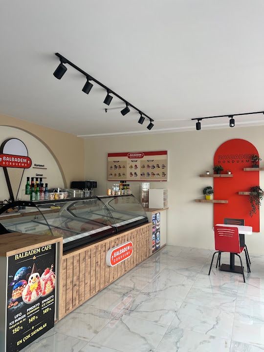 Balbadem Dondurma Cafe