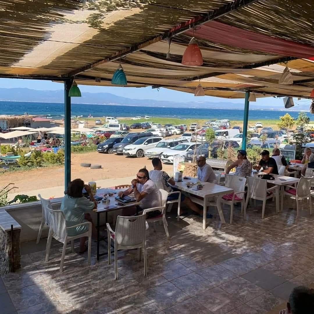 BALKES CAFE BAR RESTORANT