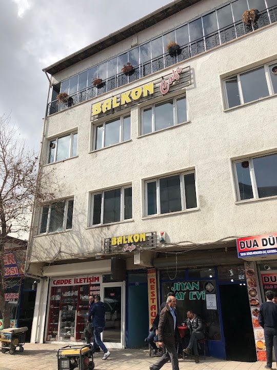Balkon cafe bistro