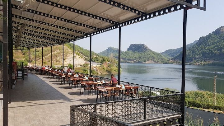 Baraj Mola Restaurant