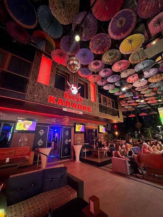 Barby Karaoke Bar & Butik Hotel