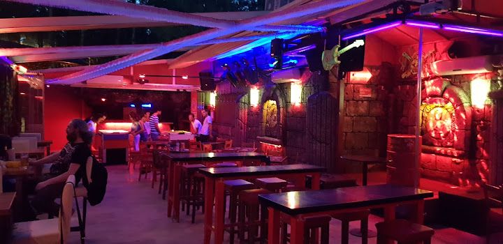 Barduck Hard Rock Cafe & Bar