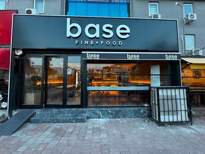 Base Fine Food