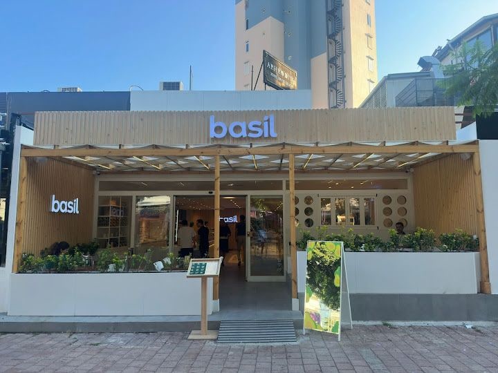 Basil Lara