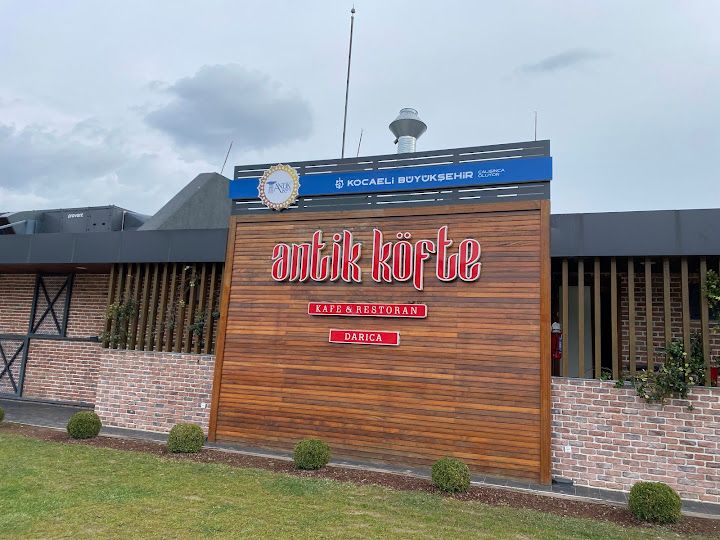 Başiskele Antik Köfte