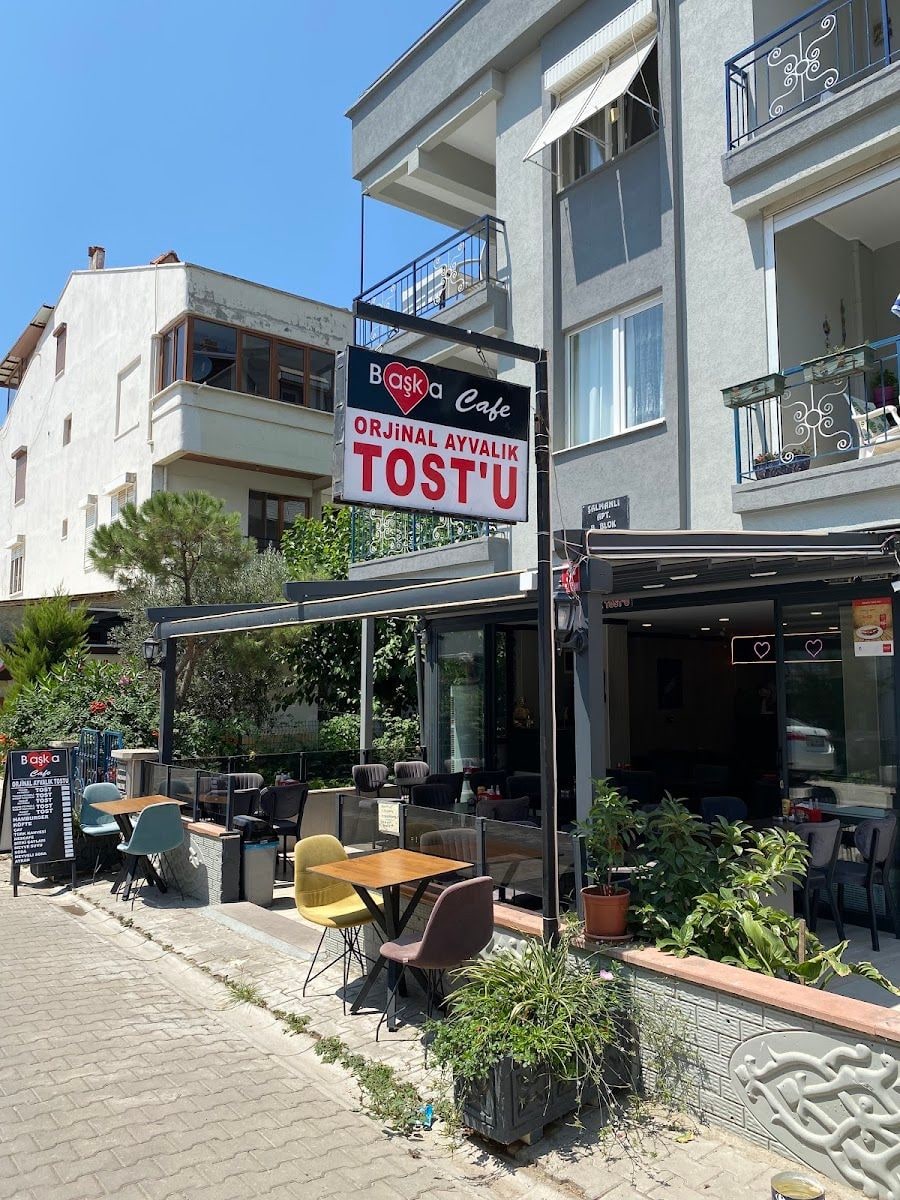 Başka Tost Evi
