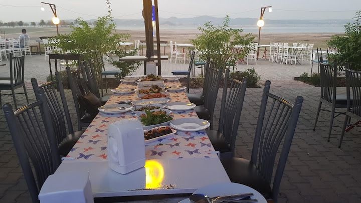 BAŞKANIN YERİ