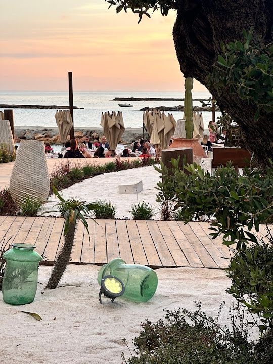Beach Bar