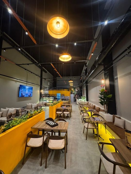 Bear Lounge 2