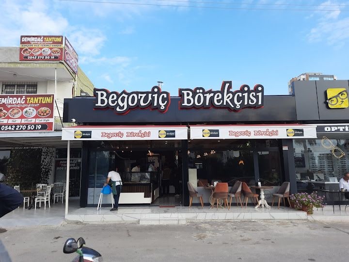 Begoviç Börekçisi
