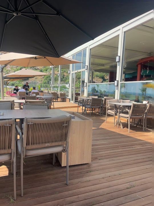 BEINE FISH RESTAURANT