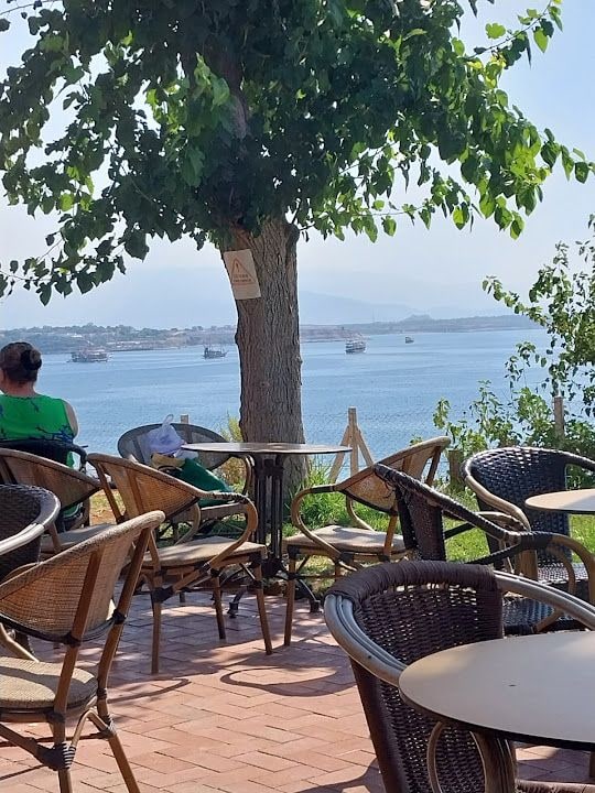Belediye Baris Cafe 2