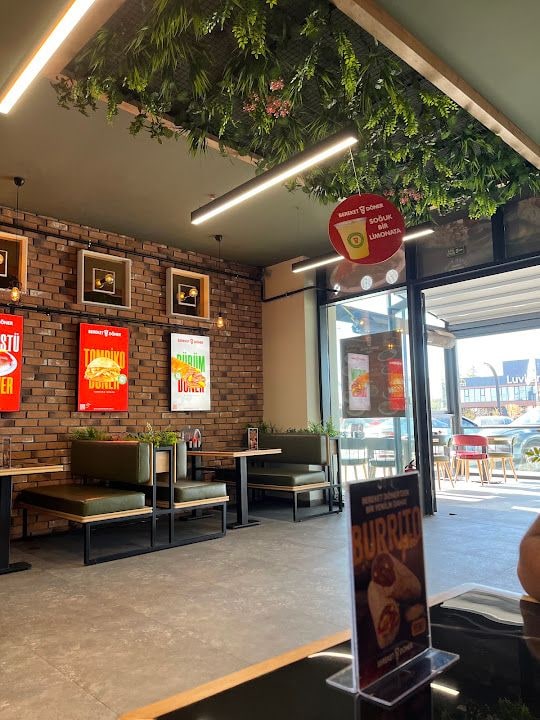 Bereket Döner - İncek Mayra Park