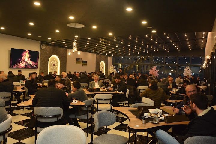 Beyzade Cafe Ovacık