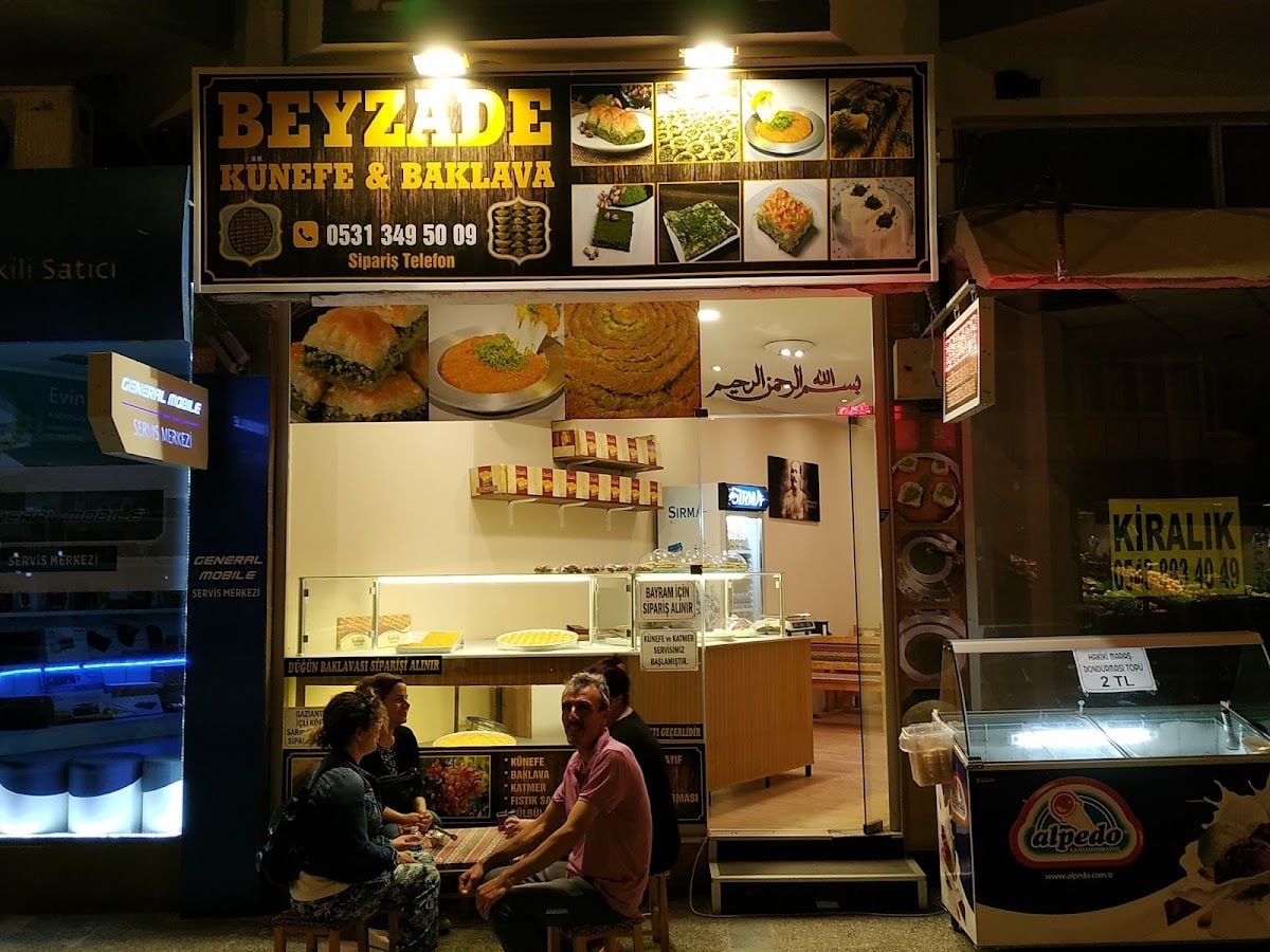 Beyzade Künefe & Baklava
