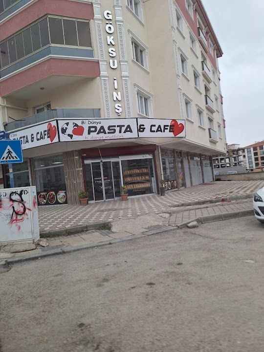 Bi Dünya Pasta & Cafe