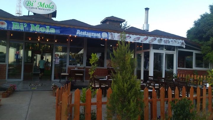 Bi' Mola Cafe & Restaurant