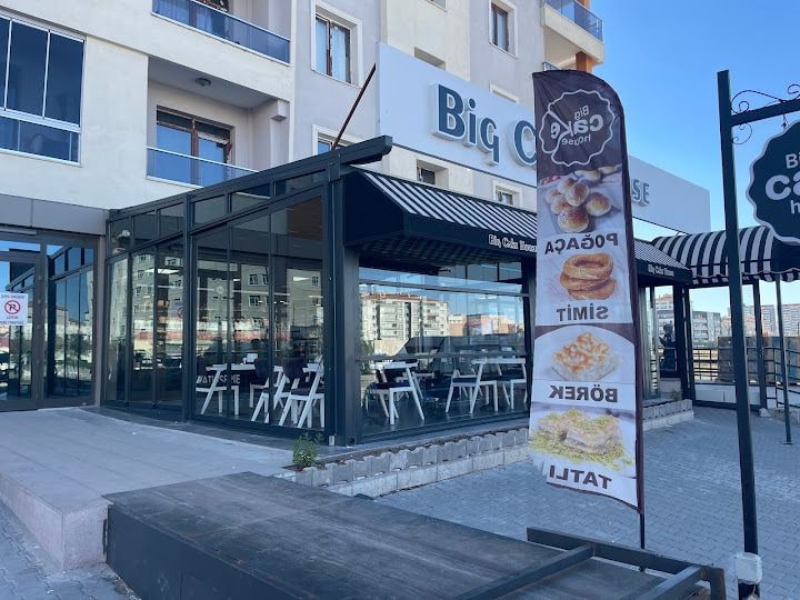 Big cake house