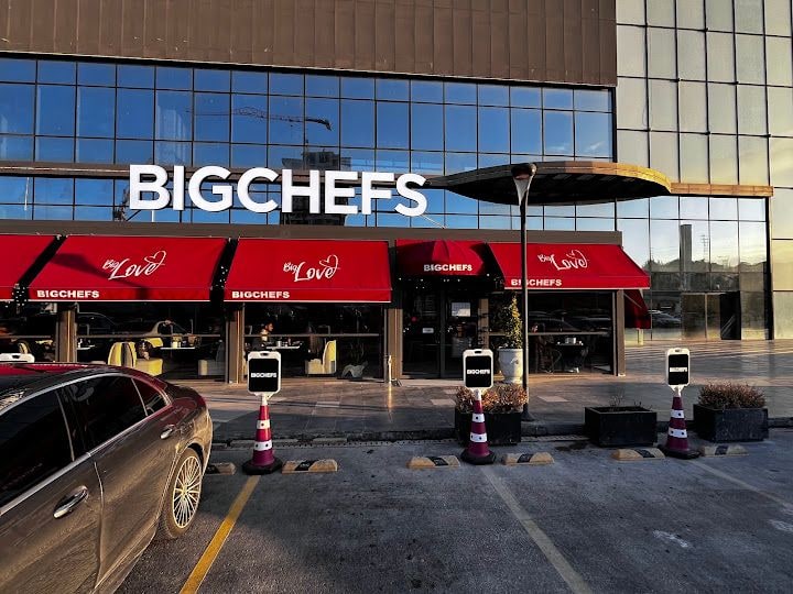 BigChefs Elya Center AVM