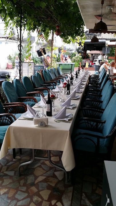 Bison Restorant Cafe Bar