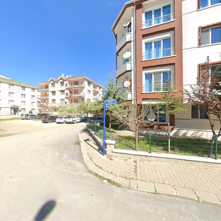Biz Bize Türkü Evi