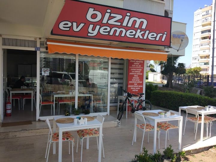 Bizim Ev Yemekleri