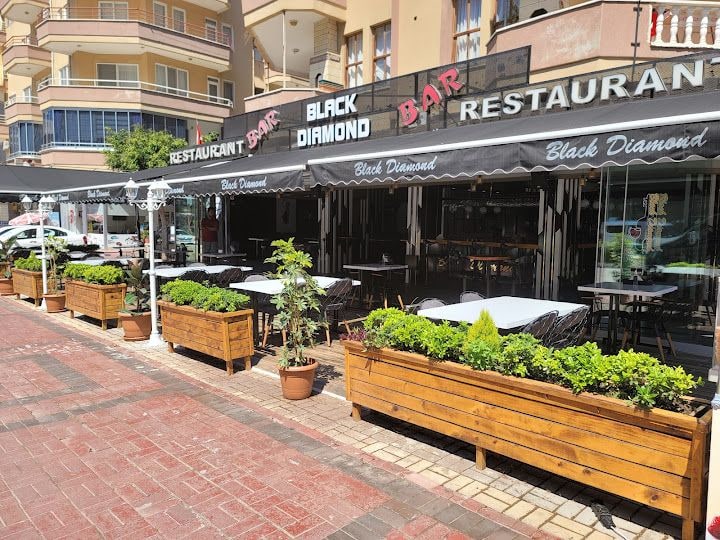 Black Diamond Bar & Grill