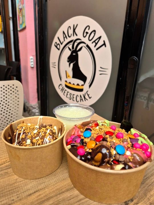 Black Goat Cheesecake&waffle