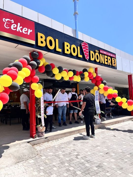Bol Bol Döner Evrenseki Şubesi