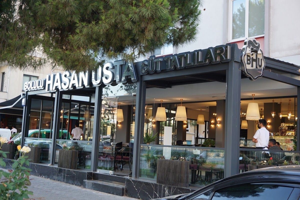 Bolulu Hasan Usta, 52 Evler