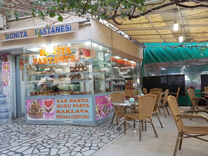 Bonita Pastanesi